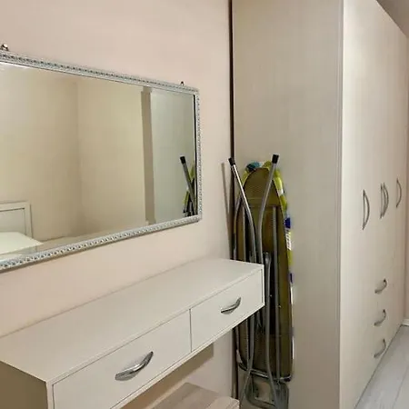 Cozy Τίρανα